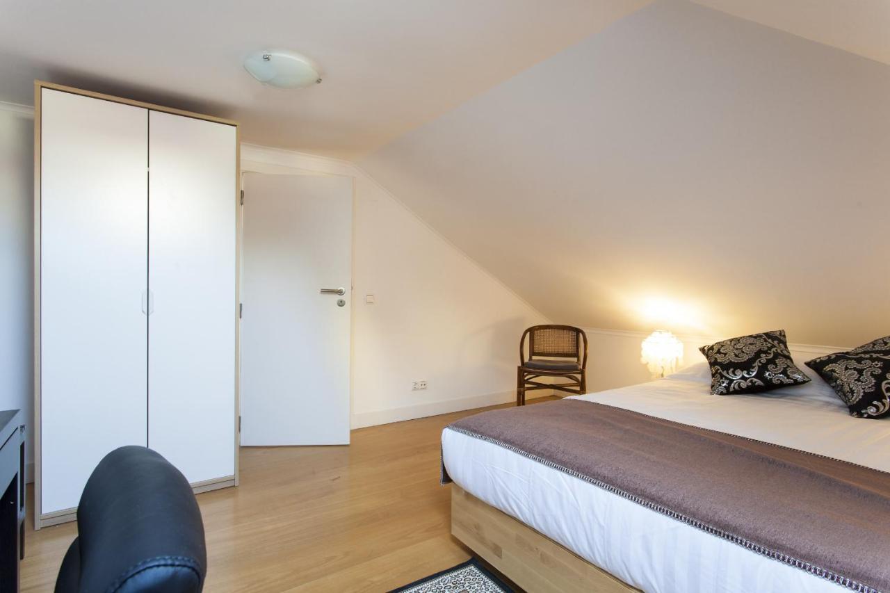 Santa Justa Suites By Homing Lisbon Exterior photo